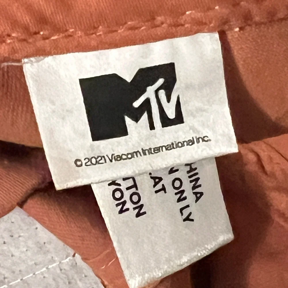 MTV adjustable ball cap - Picture 3 of 4